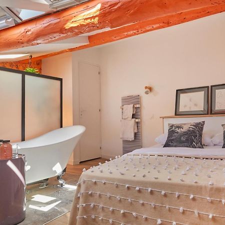 Remarkable Flat In The Historical Part Of Beziers Exterior photo
